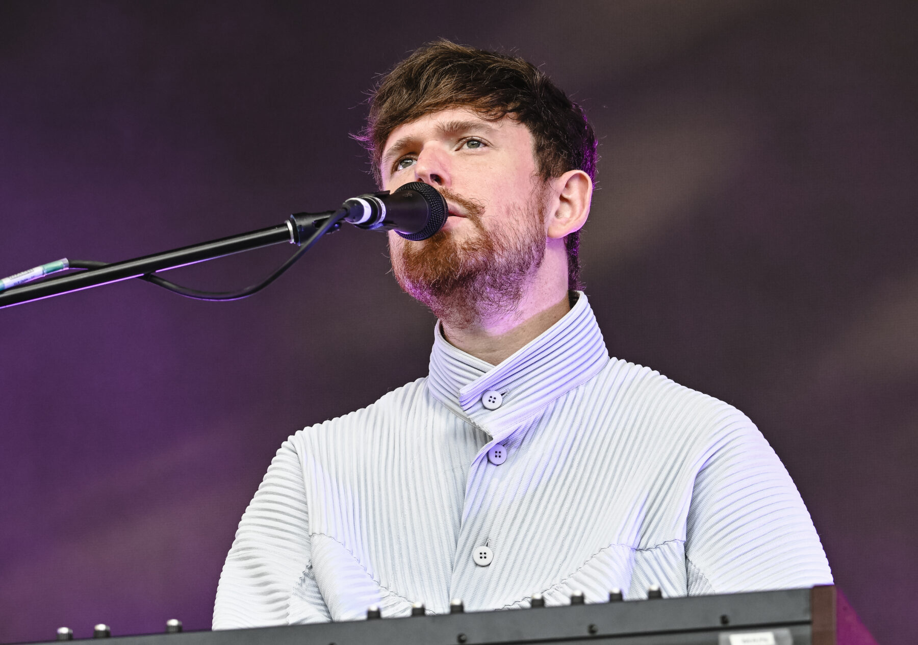 James Blake teilt neue Single „Loading“ hier reinhören Musikexpress