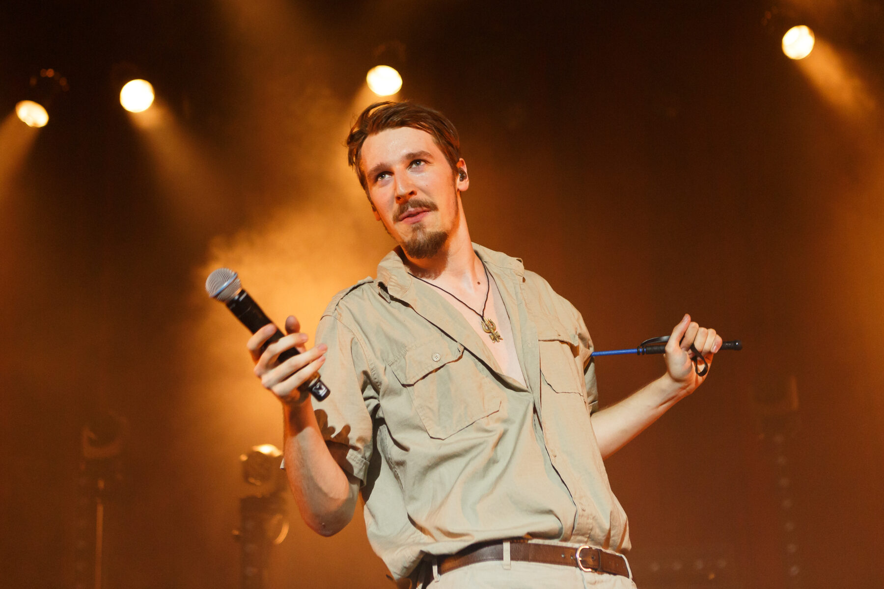 Alligatoah Wunderschöne Frau Feat Shneezin 257 & Timi Hendrix 10 Dinge, die ihr noch nicht wusstet über: Alligatoah