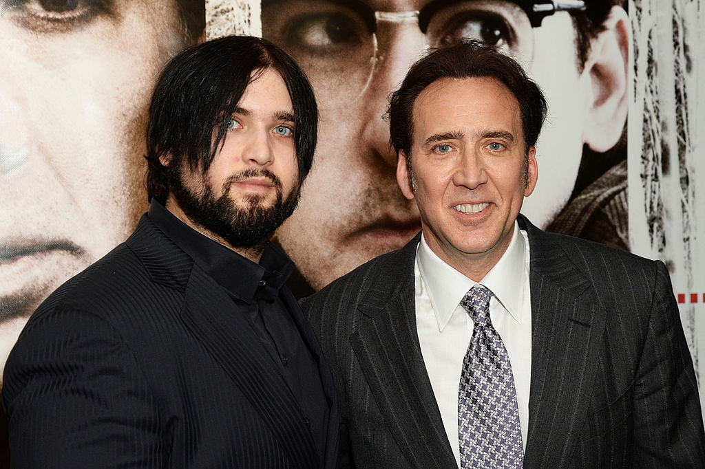 Nicolas Cage (r.) und sein Sohn Weston Cage (l.) 2013 in London