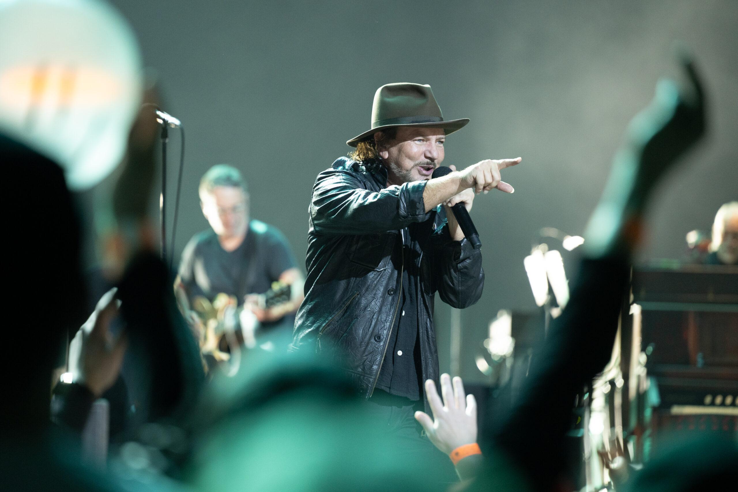 Eddie Vedder bei einem Konzert von Pearl Jam in der Rogers Arena im kanadischen Vancouver am 4. Mai 2024.