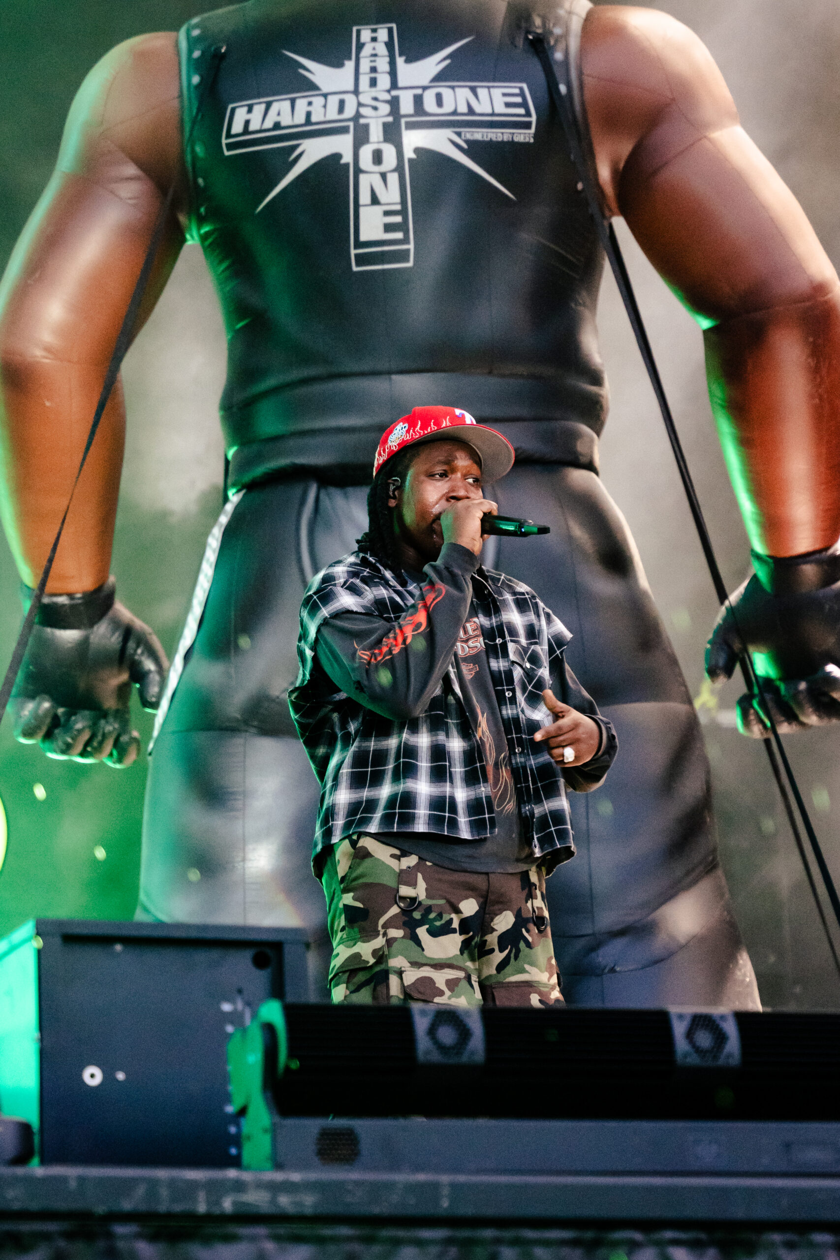 SARAIRVINE_@SARA_SHOTS_.DONTOLIVER_05249