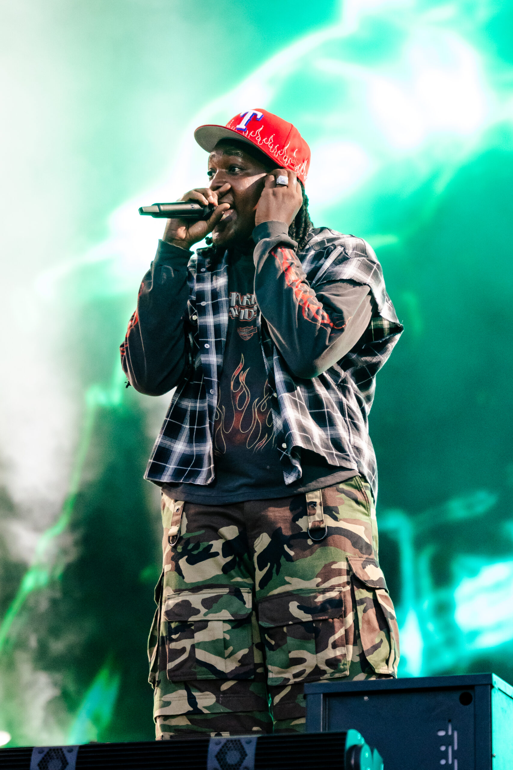 SARAIRVINE_@SARA_SHOTS_.DONTOLIVER_05267