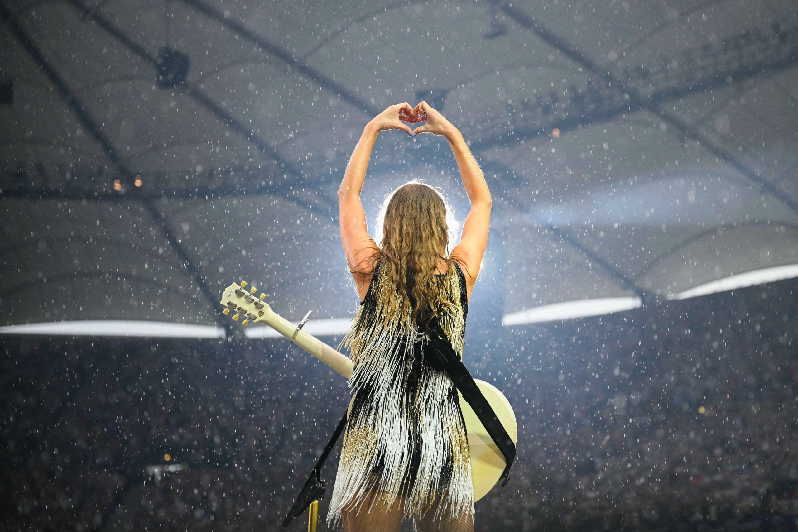 Taylor Swift trifft Familien der Southport-Opfer