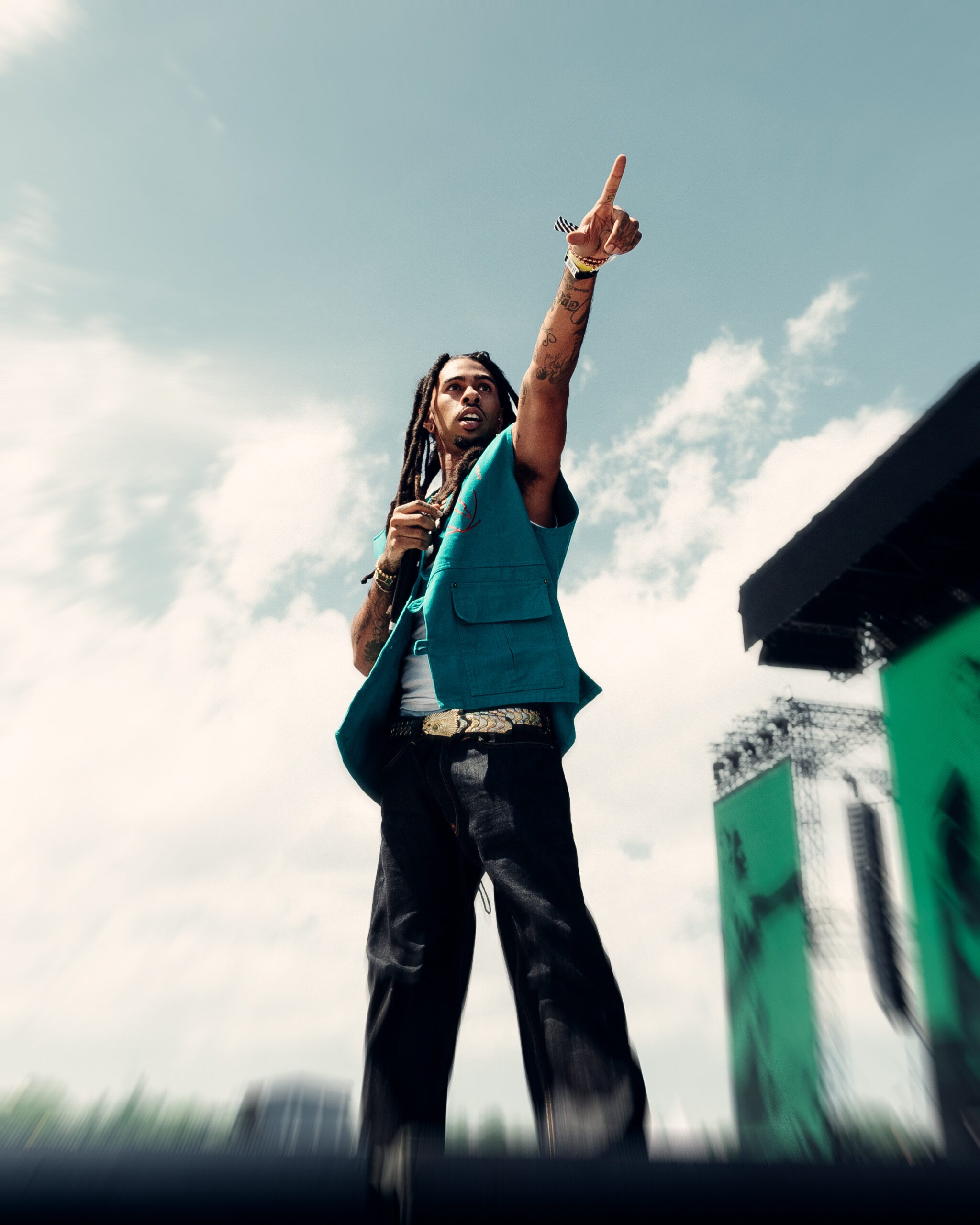 TimLudwig_@timmy.ty_RobbBanks-8