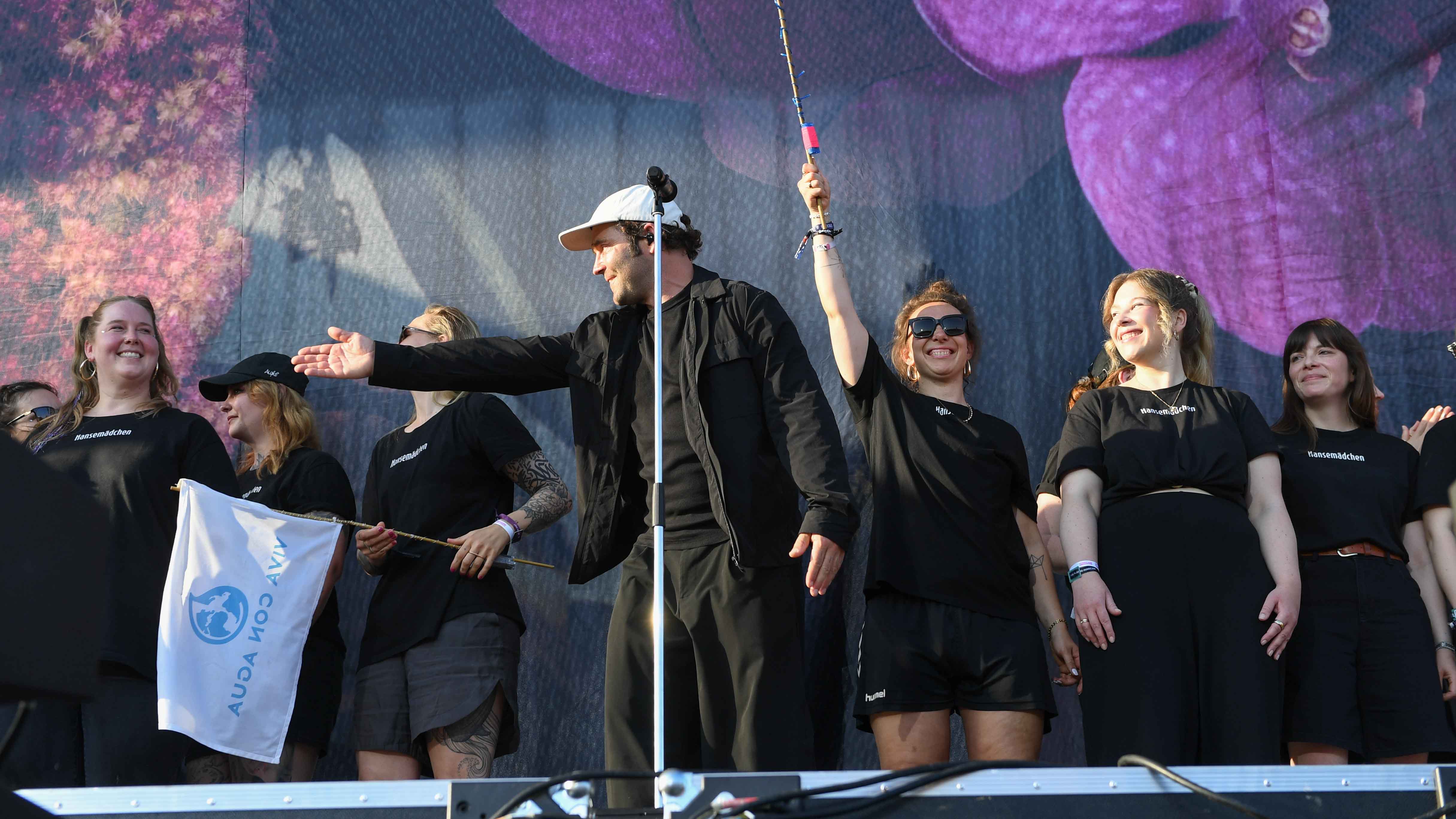 19.06.2026, Eichenring, Scheessel, GER, Hurricane-Festival, im Bild"BOSSE & DIE HANSEMÄDCHEN"Foto © Rojahn